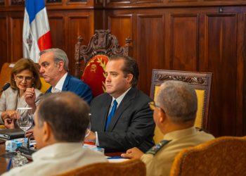 Ministro de la Presidencia instituye Comité de Observación para licitaciones Fitram