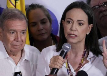 María Corina Machado afirma Maduro debe entender que su mejor opción es entablar una negociación