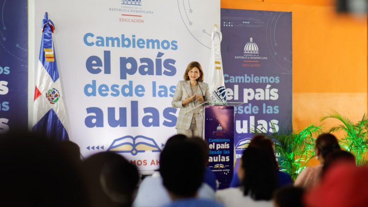 Vicepresidenta Raquel Peña inaugura obras en Santo Domingo y el Distrito Nacional