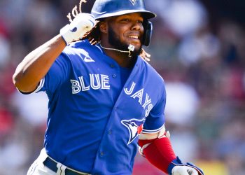 Vladimir Guerrero Jr. alcanza acuerdo con los Azulejos de Toronto por 28.5 millones de dólares