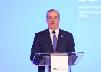 Abinader reitera espacio aéreo con Haití seguirá cerrado hasta que mejoren las condiciones