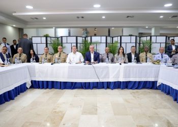 Abinader lidera reunión de seguimiento al Plan de Seguridad Ciudadana