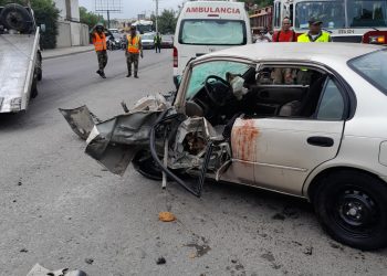 Accidente de tránsito deja al menos ocho heridos en Santiago