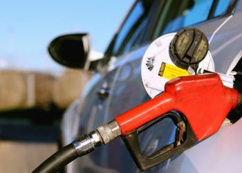 Precios de cuatro combustibles aumentarán a partir de este sábado