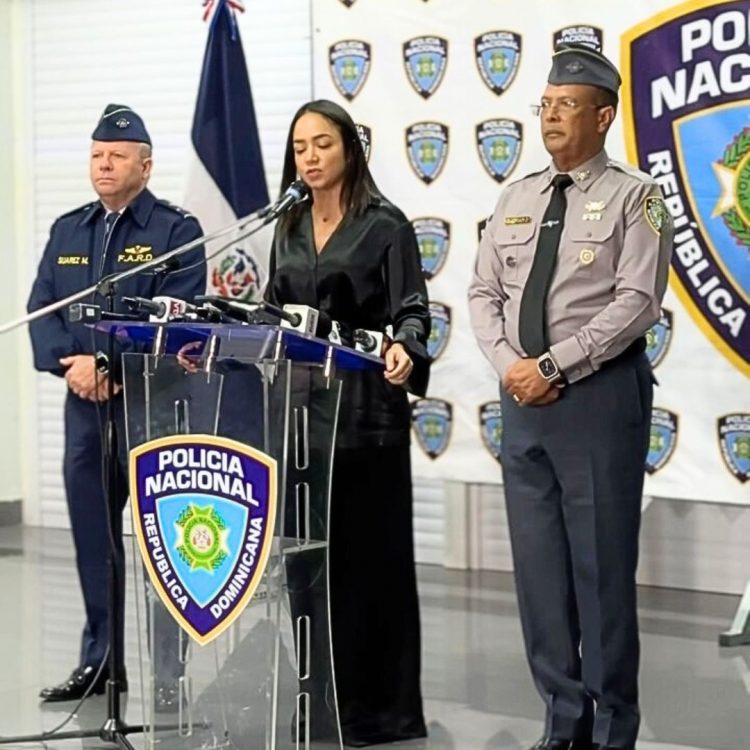 Faride Raful se solidariza con familias de las víctimas del accidente en Azua