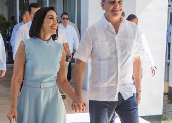 “No es un santo, pero es uno de los mejores presidentes que tendrá RD”, dice Raquel Arbaje sobre Abinader