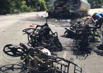 Declaran tres días de luto en Haití por explosión de camión que dejó más de 30 muertos