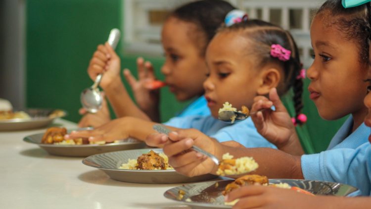 Inabie distribuyó más de 67 millones de raciones alimenticias en primeras dos semanas de clases