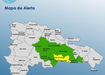 COE coloca dos provincias en alerta amarilla por incidencia de onda tropical