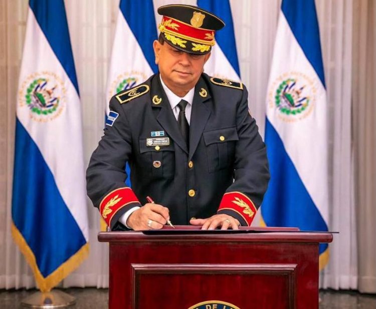 Muere el director de la Policía de El Salvador en un accidente de helicóptero