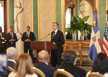 Antony Blinken reconoce que la crisis en Haití repercute en toda la región