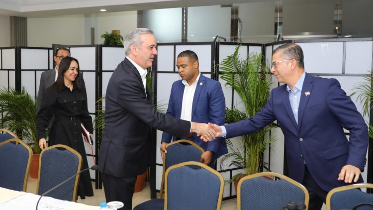 Presidente Abinader encabeza reunión de seguimiento al Plan de Seguridad Ciudadana