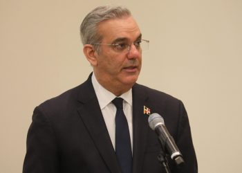 Abinader dispone extradición de dos dominicanos a España e Italia