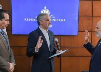 Miguel Ceara Hatton asume como nuevo superintendente de Salud y Riesgos Laborales