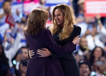 Beyoncé apoya a Kamala Harris con un discurso en un mitin en Houston