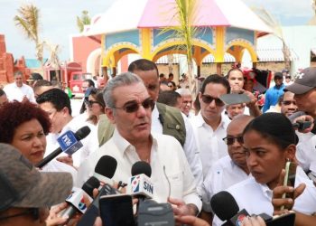 Abinader asegura que se buscará el mayor consenso sobre la reforma fiscal