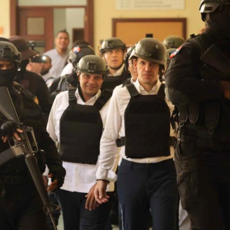 Jueza se reserva el fallo sobre medida de coerción a imputados en caso Camaleón