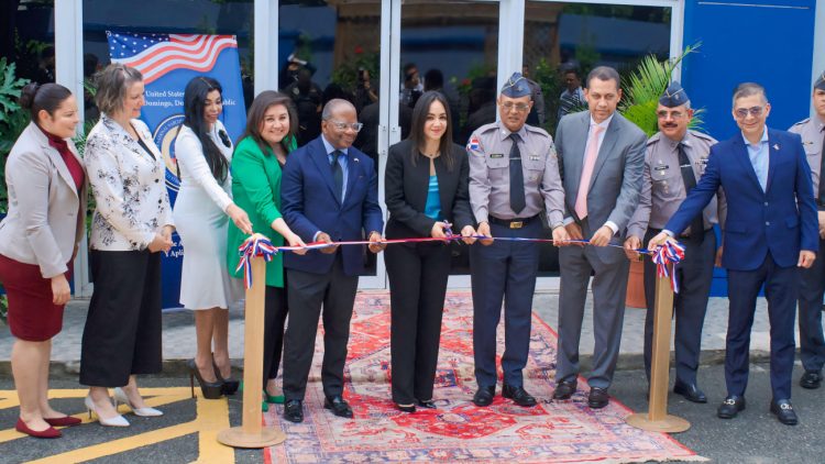 Ministerio de Interior y Policía inaugura Centro de Datos de la Policía Nacional