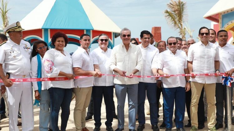 Presidente Abinader inaugura segunda fase del puerto de Cabo Rojo
