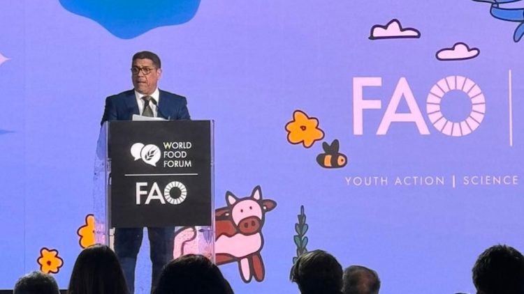 Limber Cruz dice en la FAO: “El mundo debe gastar menos en armas y más en alimentación”