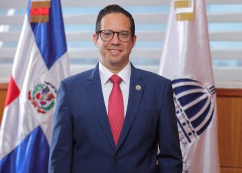 Sigmund Freund desmiente aumentos desmedidos en la nómina pública