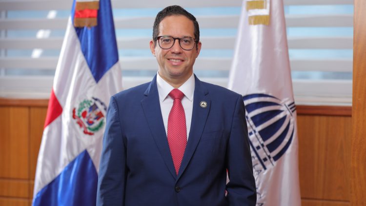 Sigmund Freund desmiente aumentos desmedidos en la nómina pública