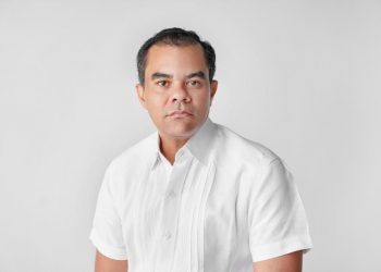 Abinader designa a Elías Báez como director de Información y Defensa de los Afiliados