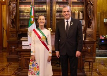 Abinader y Claudia Sheinbaum conversan sobre fortalecimiento de las relaciones diplomáticas