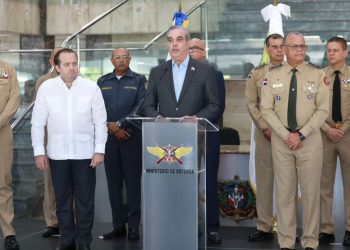 Gobierno dominicano acuerda repatriar hasta 10,000 migrantes por semana