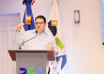 Aduanas llevará el “Despacho en 24 Horas” a la carga aérea y paquetería expresa