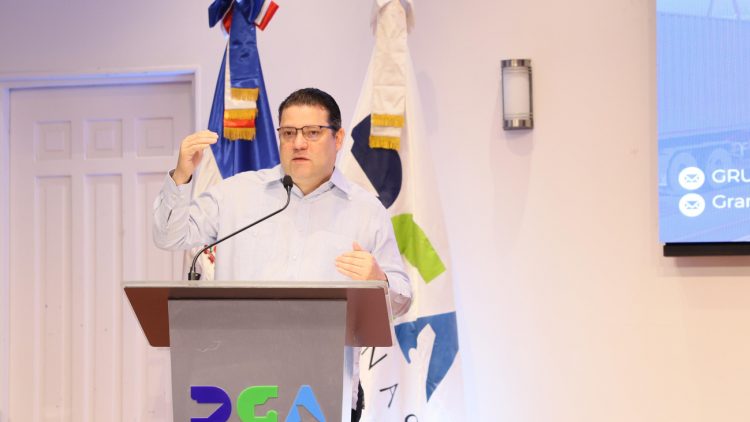 Aduanas llevará el “Despacho en 24 Horas” a la carga aérea y paquetería expresa