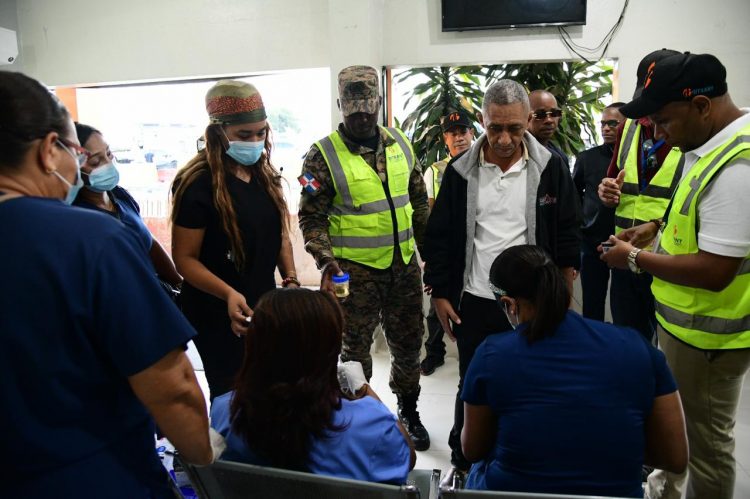 Intrant realiza pruebas de alcohol y drogas a conductores del transporte público