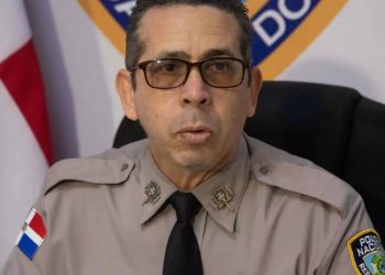 Policía intensifica búsqueda de pareja haitiana que agredió a personal del Hospital Darío Contreras