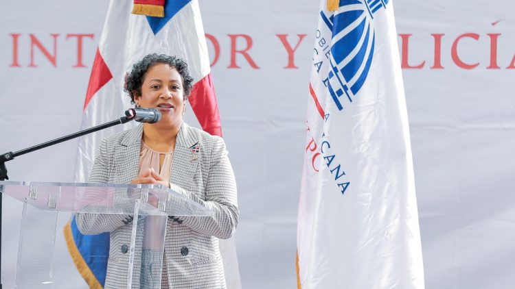 Ministerio de Interior y Policía reforzará programas preventivos en Boca Chica