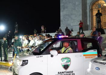 Digesett incorpora vehículos y patinetas eléctricas al patrullaje en Santiago