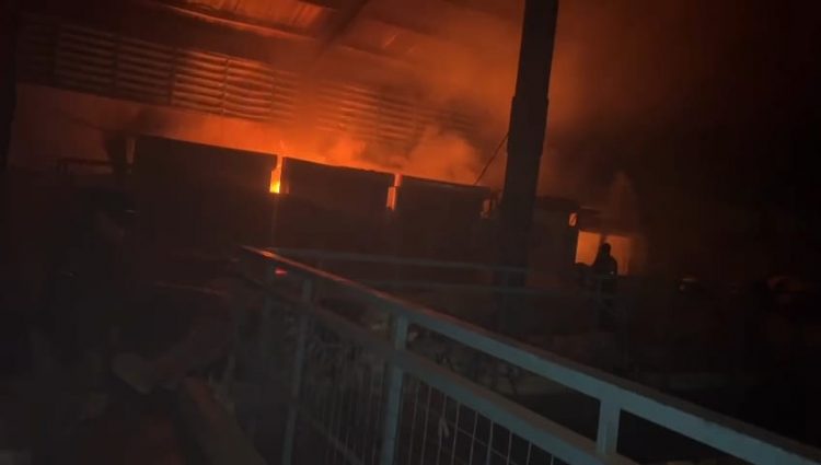 Se registra incendio en el mercado fronterizo de Dajabón