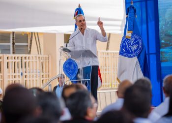 UASD otorgará título de “Doctor Honoris Causa” al presidente Luis Abinader