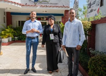 Padres denuncian ADP paralizó clases en 520 escuelas en septiembre