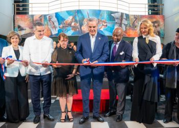 Abinader encabeza inauguración del renovado Conservatorio Nacional de Música
