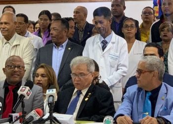 Colegio Médico anuncia paro de cuatro días tras no lograr acuerdo con el Gobierno