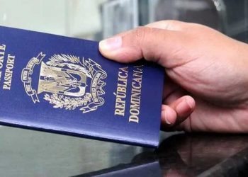 Pasaporte dominicano sube nueve posiciones en el Índice Henley 2025