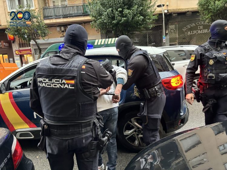 Desmantelan en España una red de tráfico de dominicanos