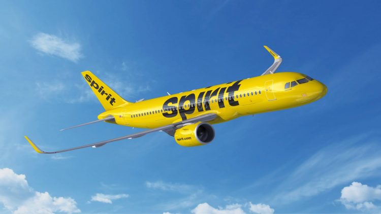 Arrestan a un adolescente en Florida por falsa amenaza de bomba en vuelo de Spirit Airlines