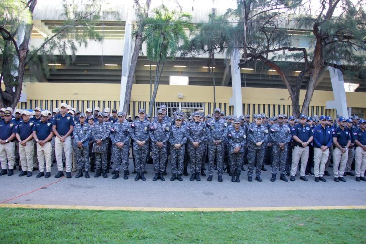 Policía despliega 1,380 agentes como parte del operativo “Navidad con Garantía de Paz”