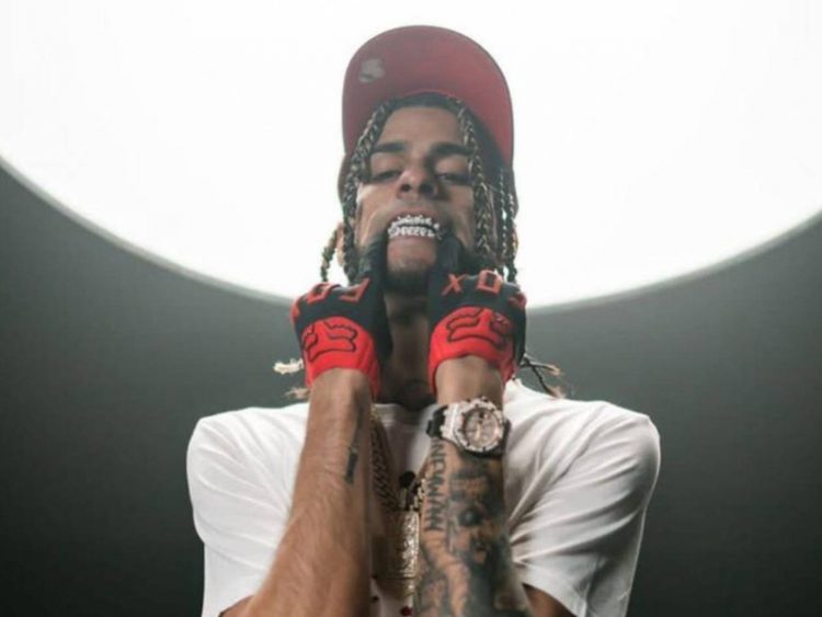 Yovngchimi detenido en Puerto Rico por armas modificadas