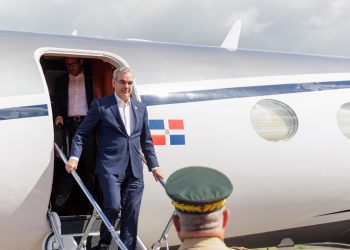 Presidente Abinader viajará hoy a EE.UU. para participar en foro de líderes empresariales