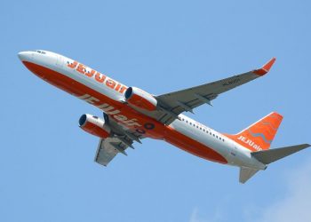 Avión de Jeju Air regresa a Corea del Sur por fallas en el tren de aterrizaje