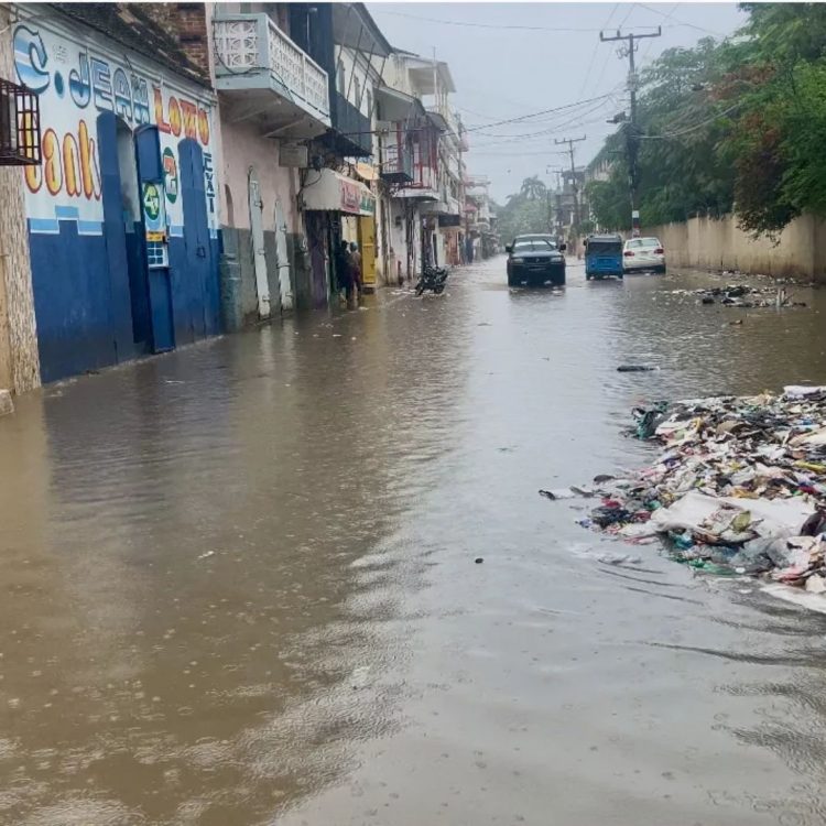 Intensas lluvias inundan la segunda ciudad más importante de Haití