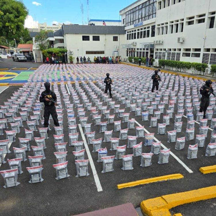 Honduras asegura que contenedores con droga incautada en RD no tocaron sus puertos
