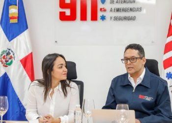 Faride Raful explora el nuevo sistema del 911 con innovaciones tecnológicas
